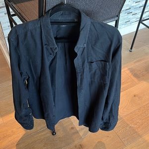Uniqlo Men’s Button Down